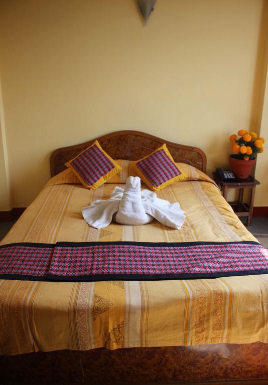 كاتماندو Simrika Homes Bed And Breakfast الغرفة الصورة