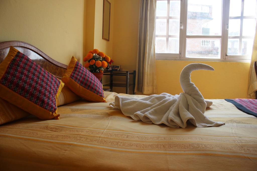 كاتماندو Simrika Homes Bed And Breakfast الغرفة الصورة